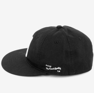 Herschel Supply Company Accessories - Herschel Creston "H" Fitted Baseball Cap | NWOT Herschel Supply Company Accessories - Herschel Creston "H" Fitted Baseball Cap | NWOT